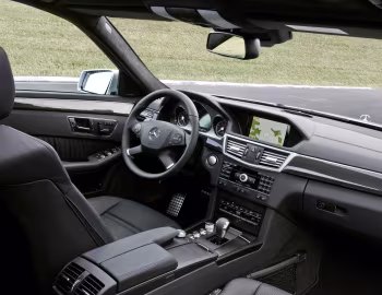 Інтер'єр Mercedes-Benz E 63 AMG Estate [Worldwide] (S212) '2009–11