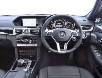 Painel frontal Mercedes-Benz E 63 AMG [UK-spec] (W212) '2013–16