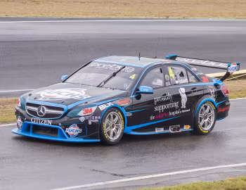 Mercedes-Benz E 63 AMG V8 Supercar (W212) '2013–15