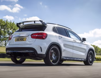 Mercedes-Benz GLA 45 AMG 4MATIC Aerodynamics Package [UK-spec] (X156) '2014–17