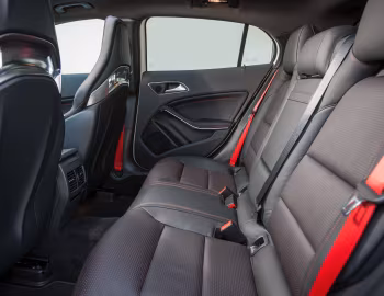 Interior Mercedes-Benz GLA 45 AMG 4MATIC Aerodynamics Package [UK-spec] (X156) '2014–17