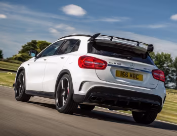 Mercedes-Benz GLA 45 AMG 4MATIC Aerodynamics Package [UK-spec] (X156) '2014–17