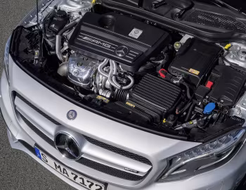Bajo el capó Mercedes-Benz GLA 45 AMG 4MATIC [Worldwide] (X156) '2014–17