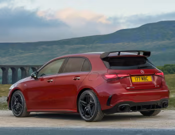 Mercedes-AMG A 35 4MATIC Aerodynamic Package [UK-spec] (W177) '2023–pr.