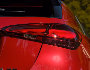 Mercedes-AMG A 35 4MATIC Aerodynamic Package [UK-spec] (W177) '2023–pr.