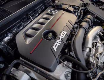 Bajo el capó Mercedes-AMG A 35 4MATIC "Edition 1" [Worldwide] (W177) '2018
