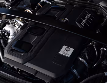 Bajo el capó Mercedes-AMG C 43 4MATIC [Worldwide] (W206) '2022–pr.