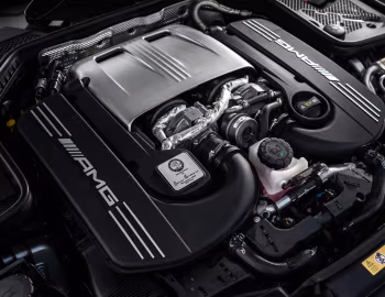 Bajo el capó Mercedes-AMG C 63 Estate [UK-spec] (S205) '2015–18