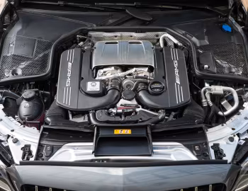 Bajo el capó Mercedes-AMG C 63 S Cabriolet [Worldwide] (A205) '2018–21