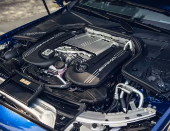 Bajo el capó 2019–21 Mercedes-AMG C 63 S Coupé [North America] (C205) '2018–21