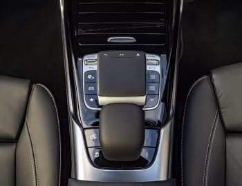 Intérieur Mercedes-AMG CLA 35 4MATIC [UK-spec] (C118) '2019–23