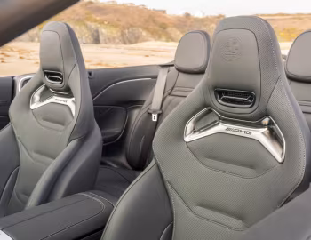 Intérieur Mercedes-AMG CLE 53 4MATIC+ Cabriolet [UK-spec] (A236) '2025–pr.