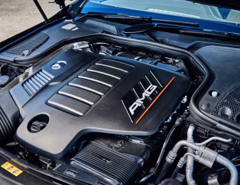 Bajo el capó Mercedes-AMG CLS 53 4MATIC+ [UK-spec] (C257) '2018–21