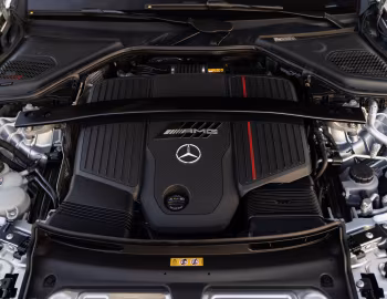 Під капотом 2026 Mercedes-AMG E 53 HYBRID 4MATIC+ Wagon [North America] (S214) '2025–н.ч.
