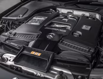 Bajo el capó Mercedes-AMG E 63 S 4MATIC+ "Edition 1" [Malaysia] (W213) '2017