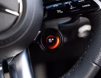 Інтер'єр Mercedes-AMG EQE 53 4MATIC+ SUV [Australia] (X294) '2024–н.ч.