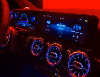 Інтер'єр Mercedes-AMG GLA 35 4MATIC [China] (H247) '2020–23