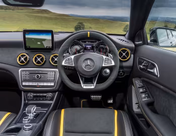 Panel frontal Mercedes-AMG GLA 45 4MATIC "Yellow Night Edition" [UK-spec] (X156) '2017–20