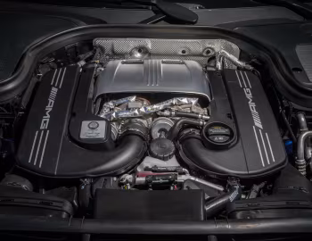 Bajo el capó 2018–19 Mercedes-AMG GLC 63 4MATIC+ [North America] (X253) '2018–19