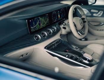 Інтер'єр Mercedes-AMG GT 53 4MATIC+ 4-Door Coupé V8 Styling Package [Japan] (X290) '2022–23