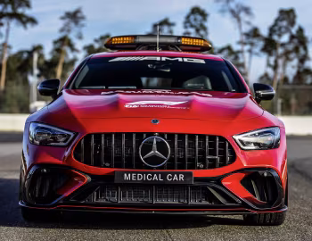 Mercedes-AMG GT 63 S 4MATIC+ F1 Medical Car (X290) '2022–н.ч.