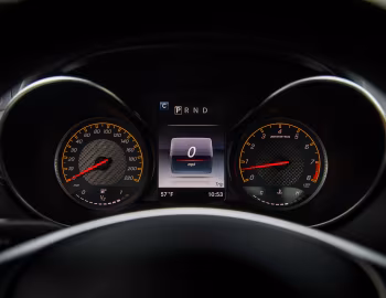 Комбинация приборов 2018 Mercedes-AMG GT C [North America] (C190) '2017–18