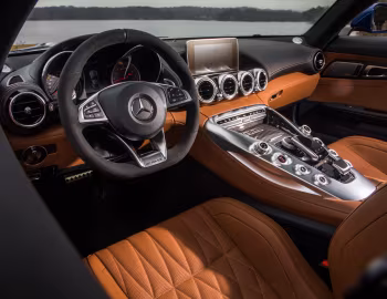 Интерьер 2018 Mercedes-AMG GT C [North America] (C190) '2017–18