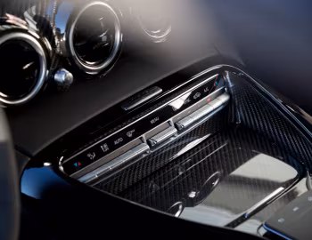 Інтер'єр Mercedes-AMG GT "Night Edition" [China] (C190) '2021