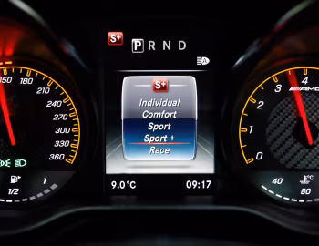 Painel Mercedes-AMG GT S [Australia] (C190) '2015–17