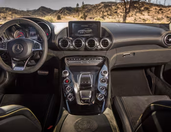 Panel frontal 2016–17 Mercedes-AMG GT S [North America] (C190) '2015–17