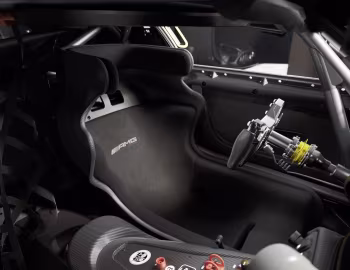 Інтер'єр Mercedes-AMG GT "Track Series" (C190) '2022