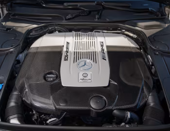Sob o capô 2017–18 Mercedes-AMG S 65 Cabriolet [North America] (A217) '2016–17