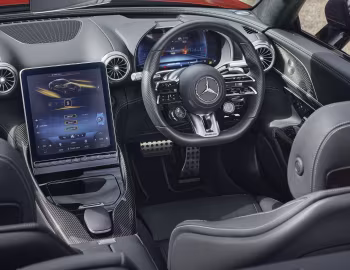 Передня панель Mercedes-AMG SL 55 4MATIC+ Night Pack [UK-spec] (R232) '2022–н.ч.