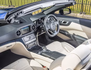 Interior Mercedes-AMG SL 63 [UK-spec] (R231) '2016–19