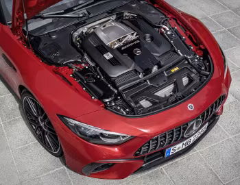 Bajo el capó Mercedes-AMG SL 63 4MATIC+ [Worldwide] (R232) '2022–pr.
