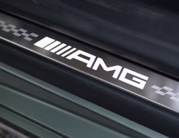 Інтер'єр Mercedes-AMG SL 63 S E Performance [Worldwide] (R232) '2024–н.ч.