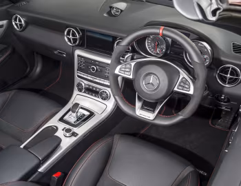 Interior Mercedes-AMG SLC 43 [UK-spec] (R172) '2016–20
