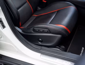 Interior Mercedes-Benz GLA 45 AMG 4MATIC "Edition 1" [UK-spec] (X156) '2014