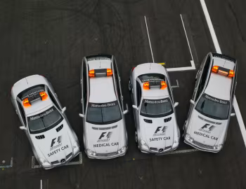 Mercedes-Benz SLK 55 AMG F1 Safety Car, Mercedes-Benz C 55 AMG Estate F1 Medical Car