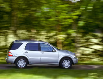 Mercedes-Benz ML 55 AMG [EU-spec] (W163) '2000–03