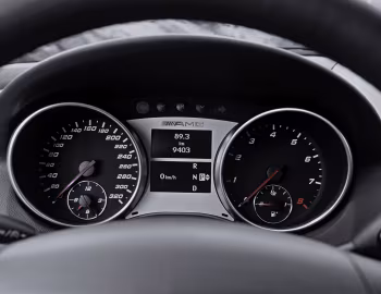 Painel Mercedes-Benz ML 63 AMG (W164) '2006–08