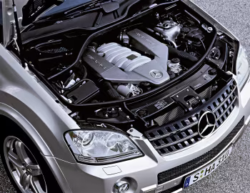 Bajo el capó Mercedes-Benz ML 63 AMG (W164) '2006–08