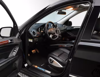Interior 2009–10 Mercedes-Benz ML 63 AMG [North America] (W164) '2008–10