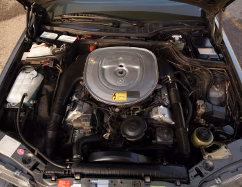 Bajo el capó AMG 560 SEL (V 126 E 56) '1985–91