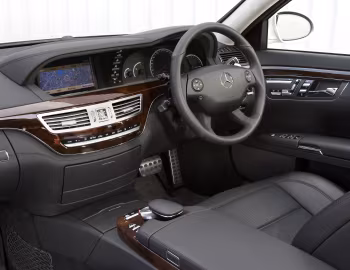 Передня панель Mercedes-Benz S 63 AMG [UK-spec] (W221) '2006–09