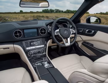 Interior Mercedes-Benz SL 400 AMG Sports Package [UK-spec] (R231) '2014–16