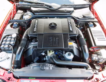 Sob o capô Mercedes-Benz SL 60 AMG [UK-spec] (Bm.129.067) '09.1993–12.1995