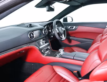 Interior Mercedes-Benz SL 63 AMG [UK-spec] (R231) '09.2012–16