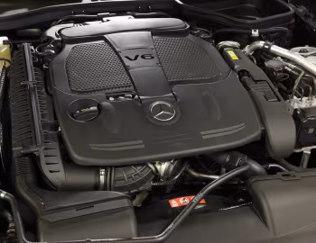 Sob o capô Mercedes-Benz SLK 350 AMG Sports Package [Australia] (R172) '2012–15