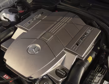 Bajo el capó Mercedes-Benz SLK 55 AMG (R171) '2004–08
